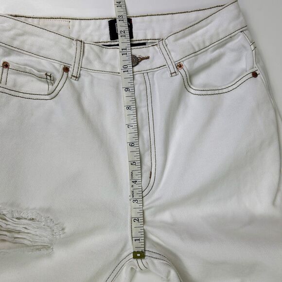 BDG Urban Outfitters High Rise Mom Jeans Distressed White Denim Tapered Leg 27 - Picture 9 of 16